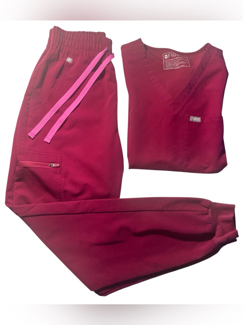 🩷FIGS Set of both XS Catarina Scrub Top & Zamora HW pants. Dark Magenta. EUC.